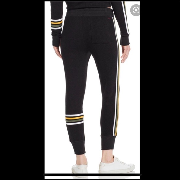 COPY - Philanthropy sweater and jogger set - Picture 5 of 5